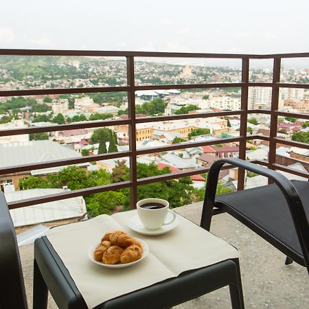 Vista Hotel Tbilisi ภายนอก รูปภาพ