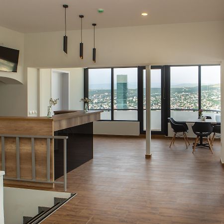 Vista Hotel Tbilisi ภายนอก รูปภาพ