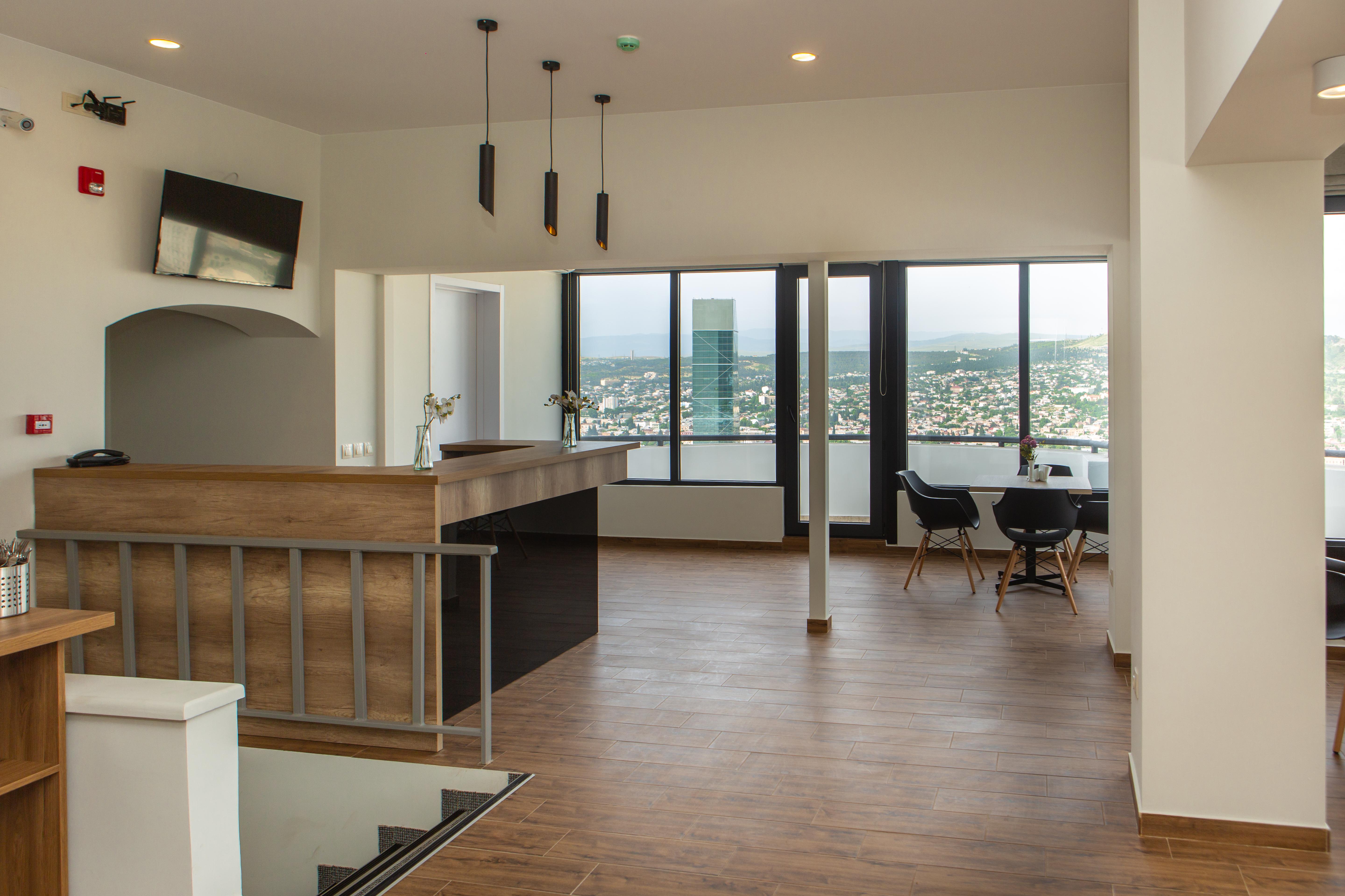 Vista Hotel Tbilisi ภายนอก รูปภาพ