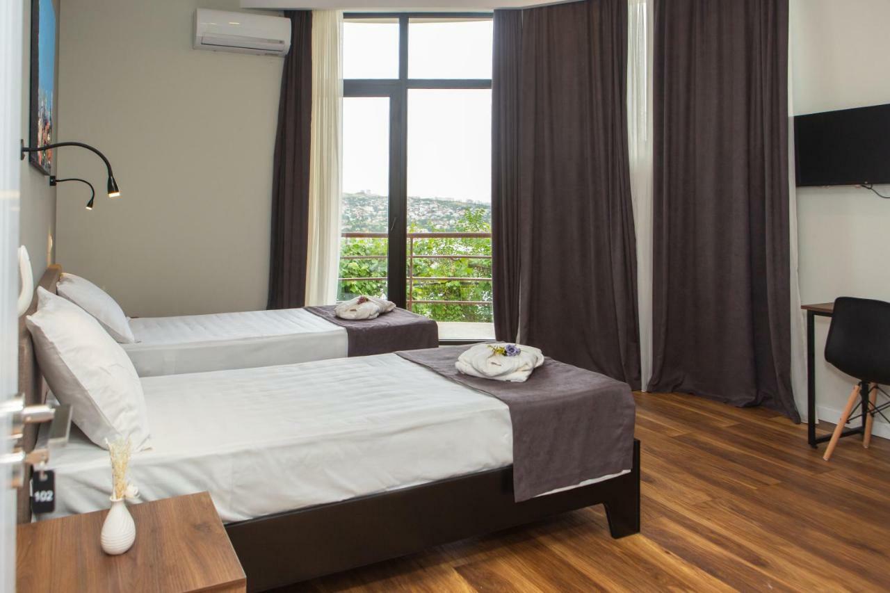 Vista Hotel Tbilisi ภายนอก รูปภาพ